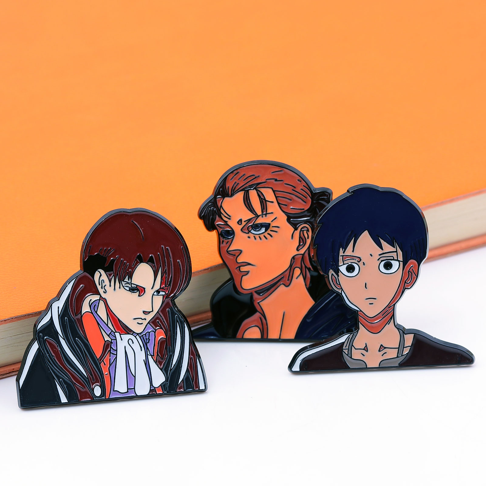 Anime titã broche de metal ani - Levi Jewelry & Watches Inc avaliação e preço