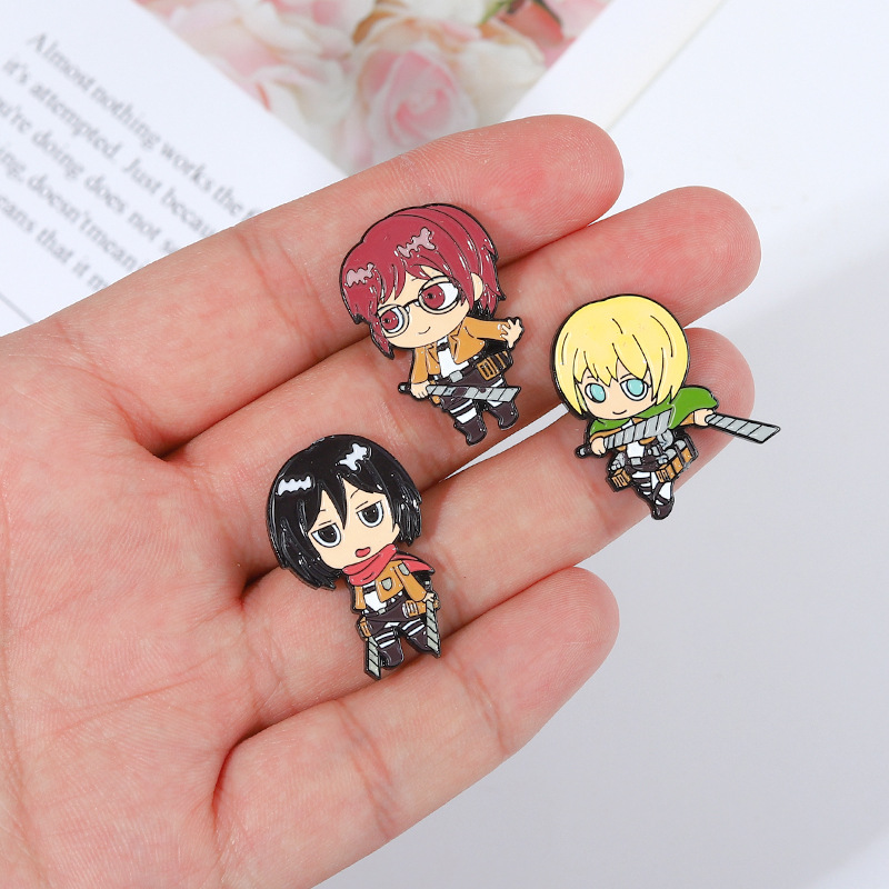 Eren chibi alfinetes esmaltado - Levi Jewelry & Watches Inc avaliação e preço