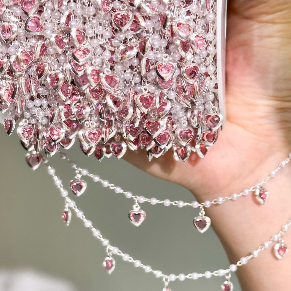 Corrente de Latão com Corações - Crystal Choker Necklace avaliação e preço